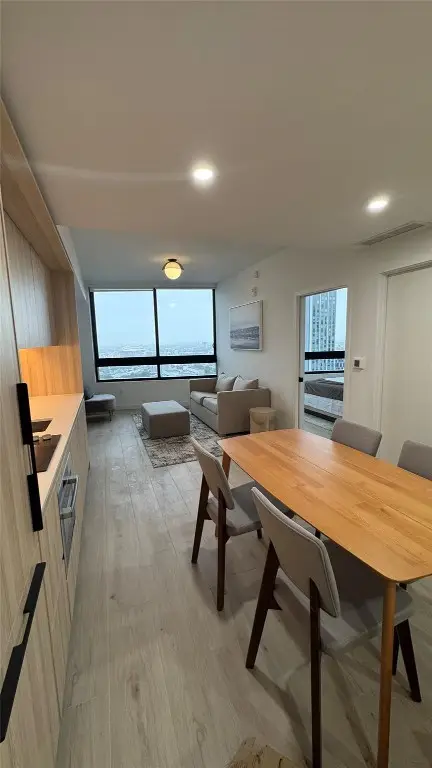 225 N Miami Avenue #3604, Miami, FL 33128 - Image #2