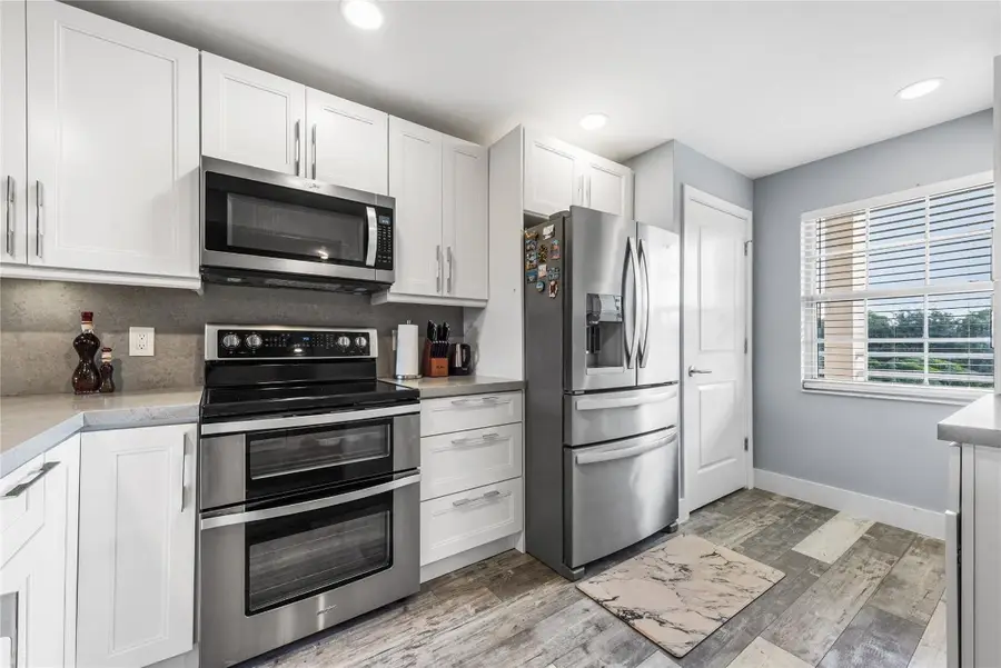 535 Oaks Drive #404, Pompano Beach, FL 33069 - Image #3