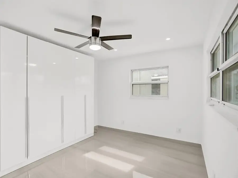 4530 SW 34th Drive, Fort Lauderdale, FL 33312 - Image #3