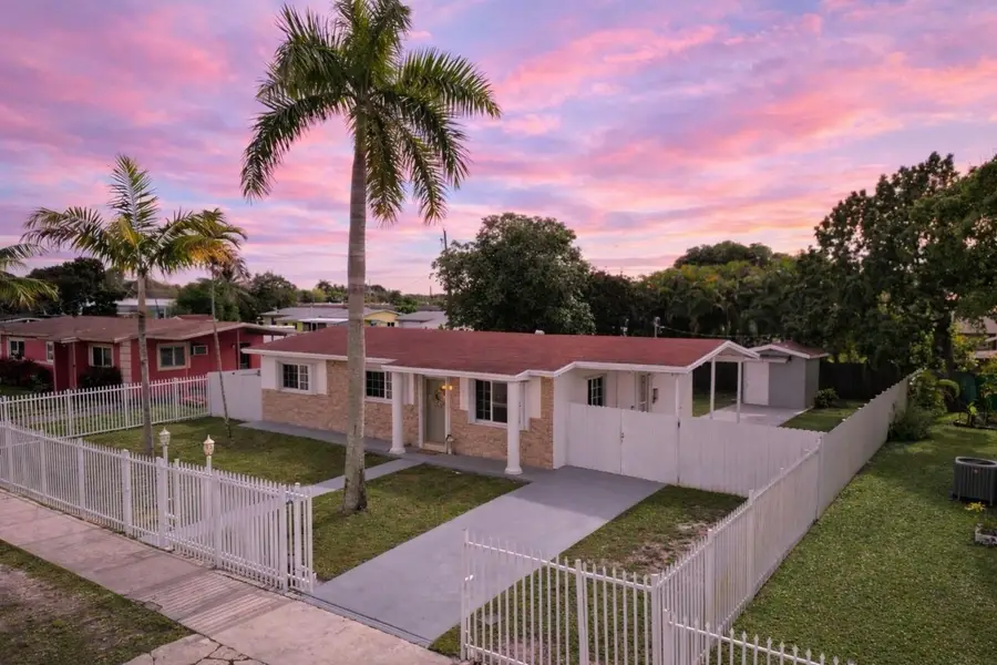 3970 NW 195th Street, Miami Gardens, FL 33055 - #2