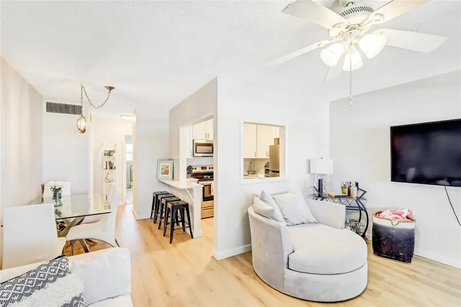 2453 NE 51st Street #D-306, Fort Lauderdale, FL 33308 - Image #2