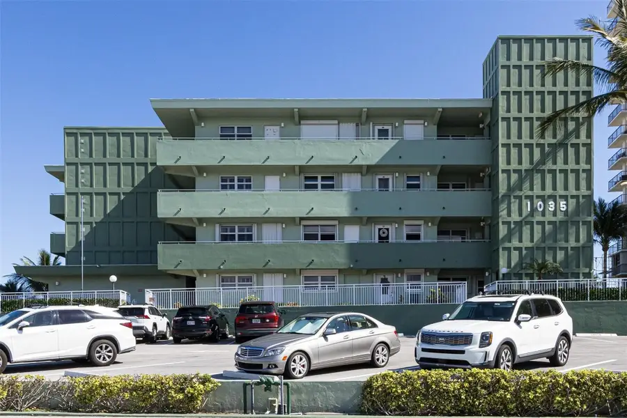 1035 Hillsboro Mile #33, Hillsboro Beach, FL 33062 - Image #3