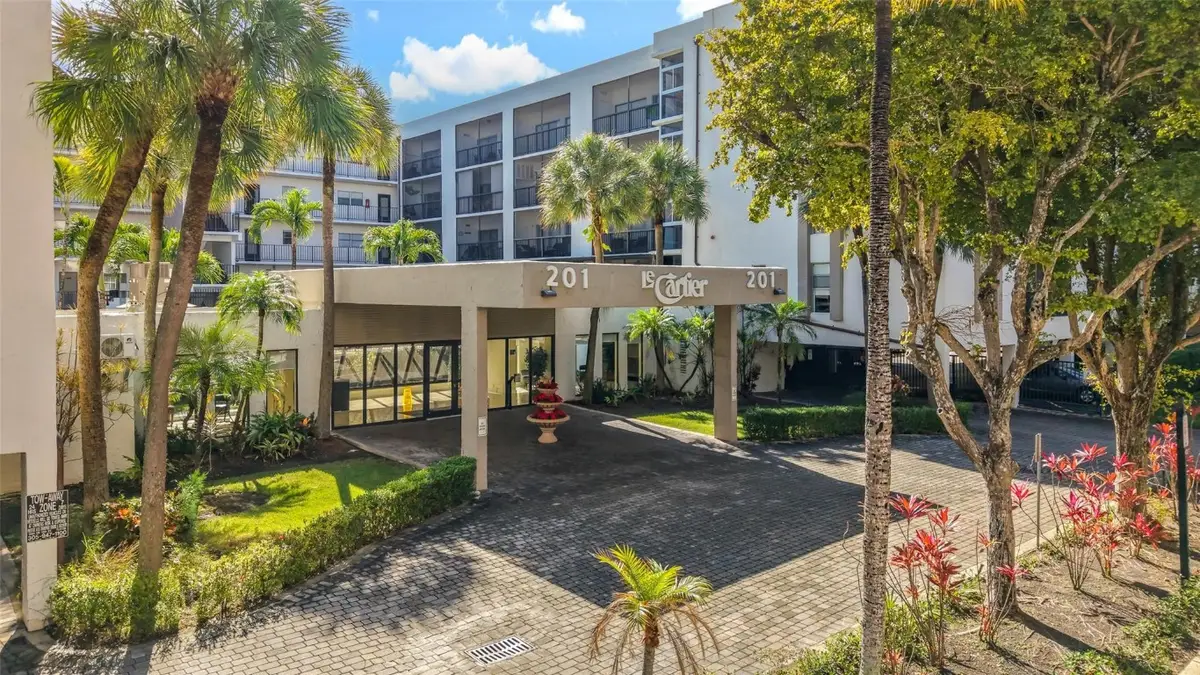 201 178th Drive #218, Sunny Isles Beach, FL 33160 - Image #1