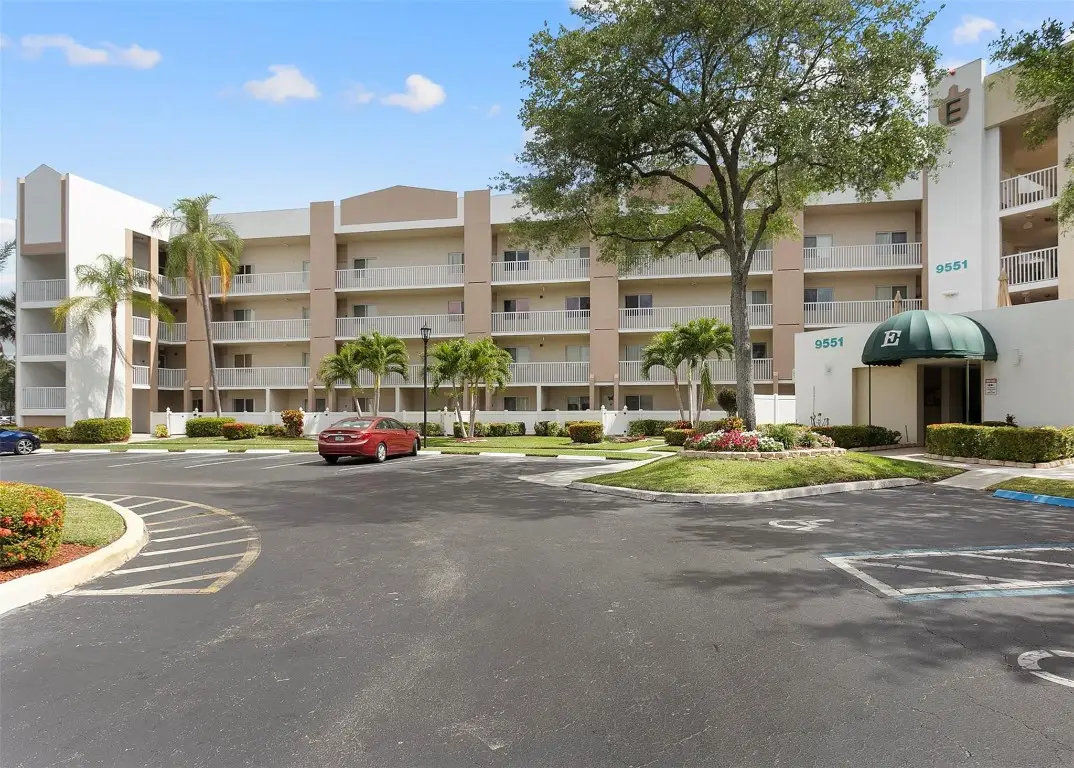 9551 Weldon Circle #404, Fort Lauderdale, FL 33321 - Image #1