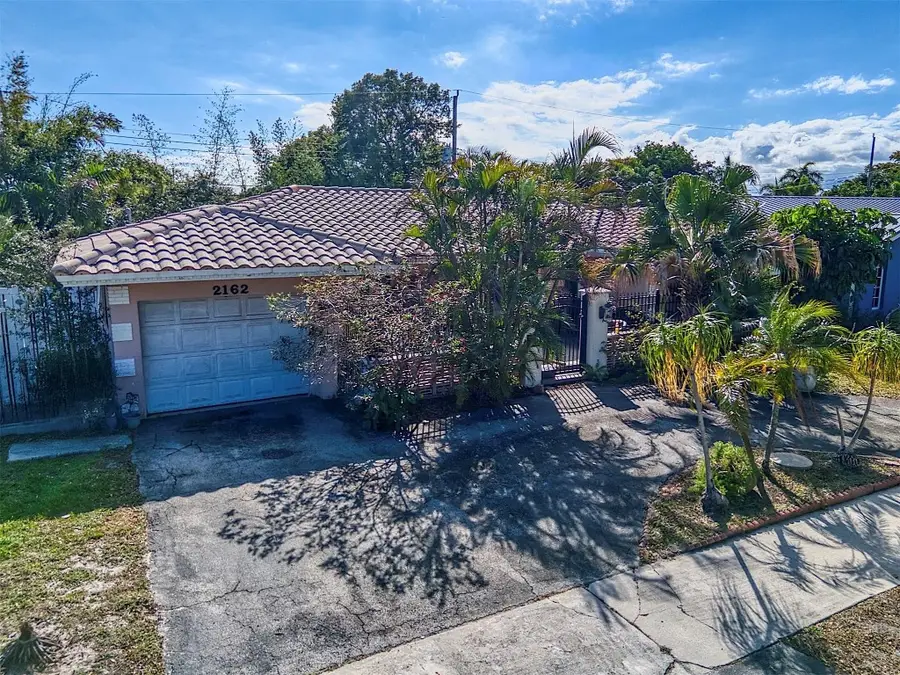 2162 NE 65th Street, Fort Lauderdale, FL 33308 - Image #2