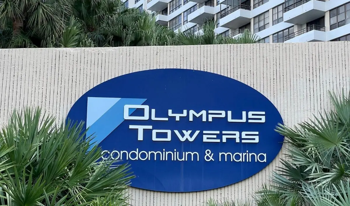 500 Three Islands Boulevard #213, Hallandale Beach, FL 33009 - Image #1