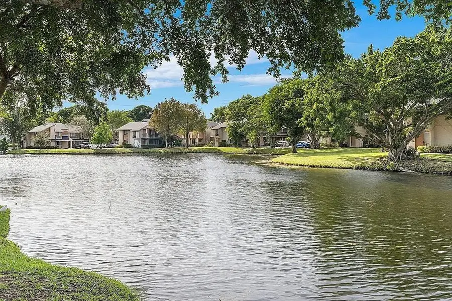 9370 SW 1st Street #106, Plantation, FL 33324 - Image #2