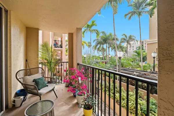 520 SE 5th Avenue #2202, Fort Lauderdale, FL 33301