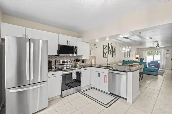 1518-1520 NE 51st Street, Fort Lauderdale, FL 33334