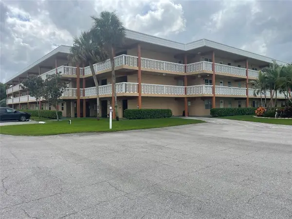 9818 Marinaa Boulevard #1226, Boca Raton, FL 33428