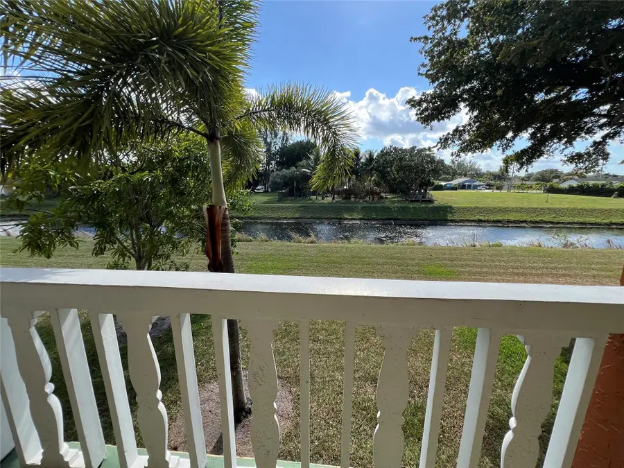 9818 Marinaa Boulevard #1226, Boca Raton, FL 33428 - Image #3