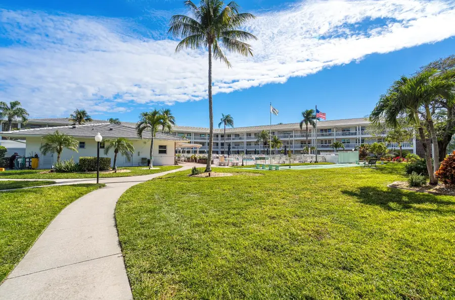 5201 NE 24th Terrace #A-110, Fort Lauderdale, FL 33308 - #3