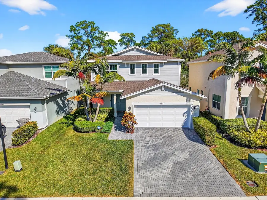 6613 Pointe Of Woods Drive, West Palm Beach, FL 33413 - #2