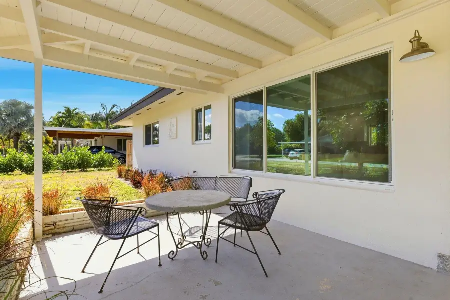 861 NE 9th Avenue, Pompano Beach, FL 33060 - #2