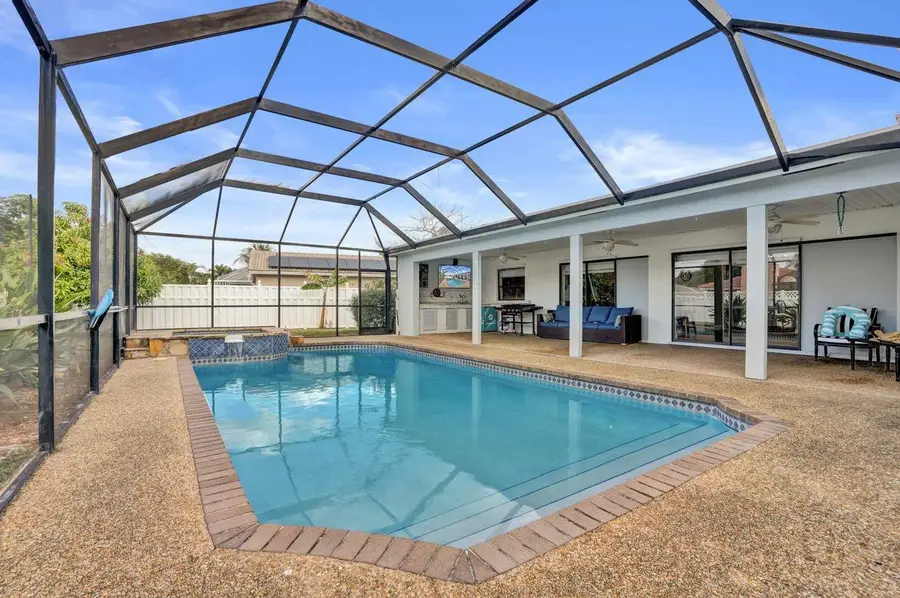 326 NW 101st Terrace, Coral Springs, FL 33071 - #2