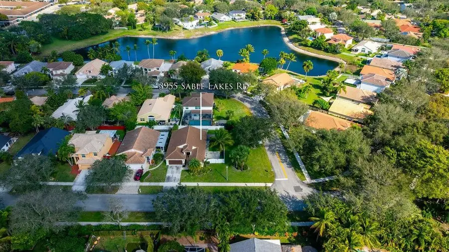 3955 Sabal Lakes Road, Delray Beach, FL 33445 - #2