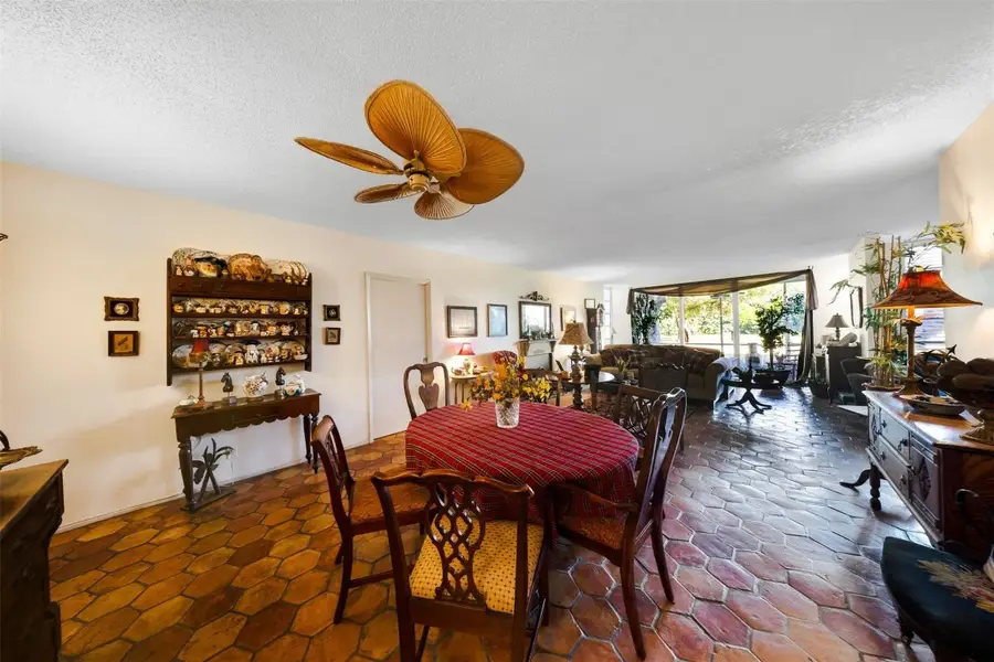 3930 Oaks Clubhouse Drive #105, Pompano Beach, FL 33069 - Image #2