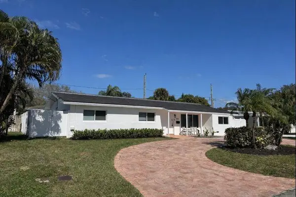2011 NE 34th Street, Lighthouse Point, FL 33064