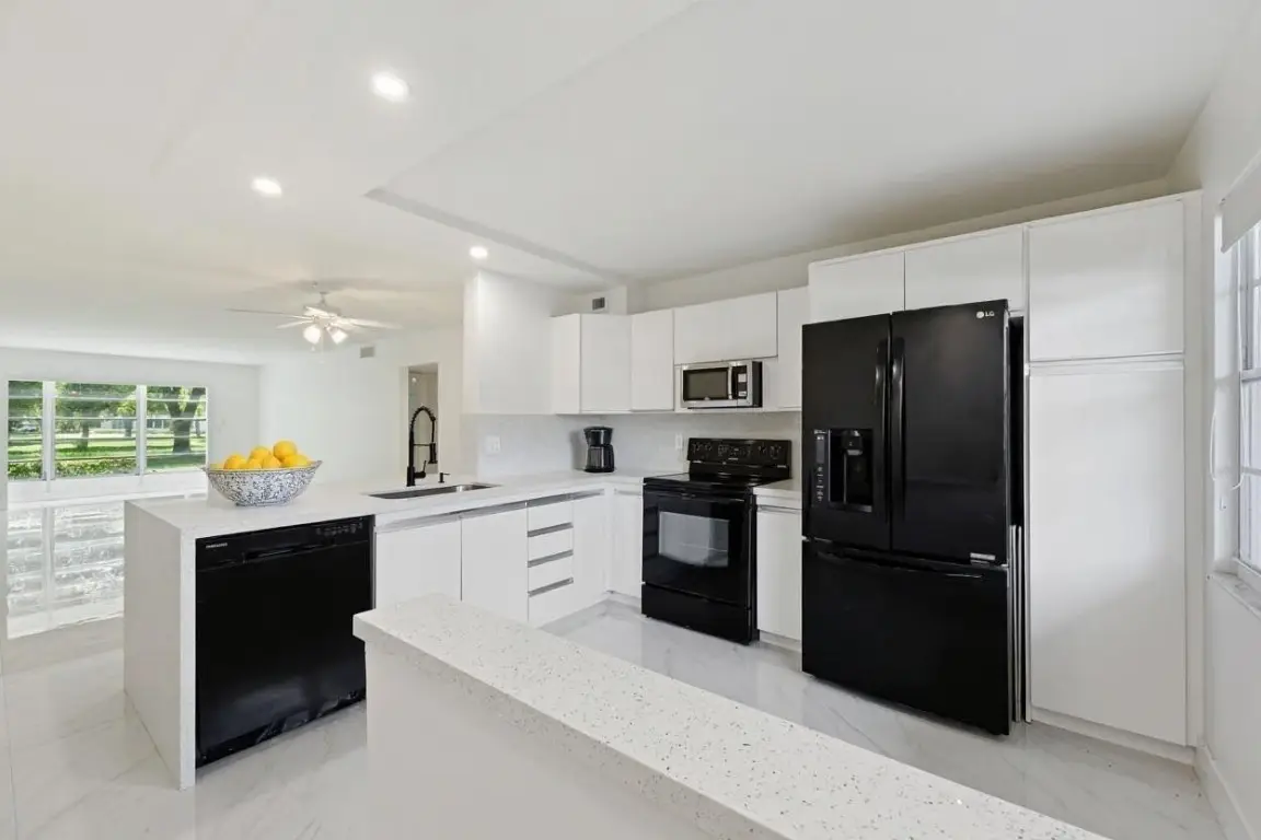 2202 Lucaya Bend #M1, Coconut Creek, FL 33066 - Image #1