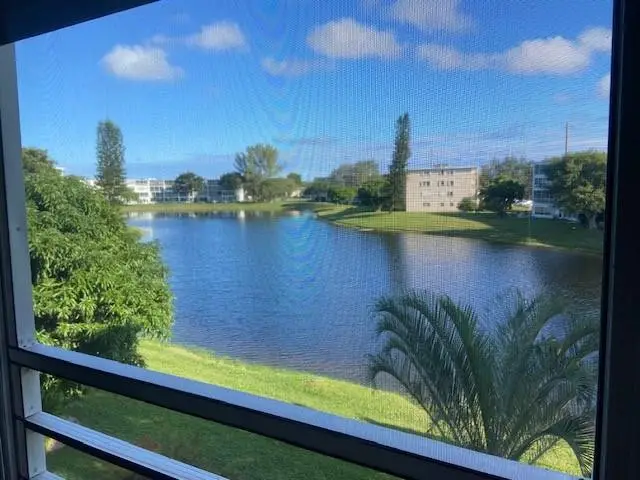 3023 Harwood C #3023, Deerfield Beach, FL 33442 - Image #1