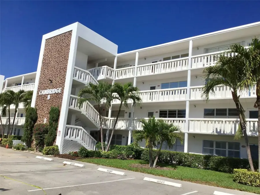 3024 Cambridge B #3024, Deerfield Beach, FL 33442 - Image #2
