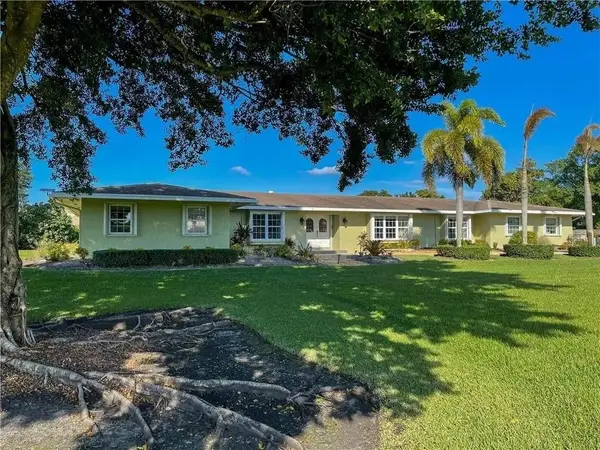 17501 SW 54th Street, Southwest Ranches, FL 33331