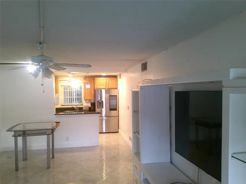 5383 SW 40th Avenue #103, Fort Lauderdale, FL 33314 - Image #1