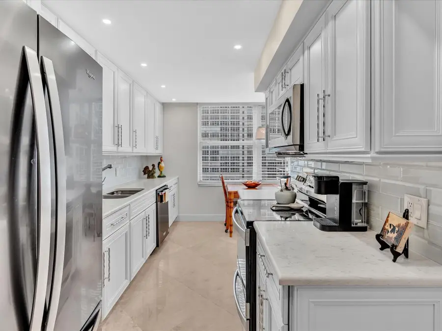 4300 N Ocean Boulevard #15J, Fort Lauderdale, FL 33308 - Image #3