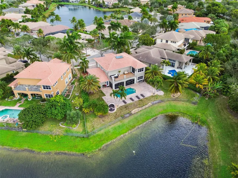 7256 NW 116th Lane, Parkland, FL 33076 - Image #2