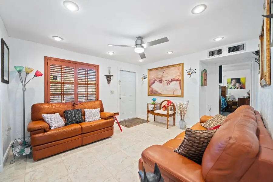 466 E 62nd Street, Hialeah, FL 33013 - Image #3