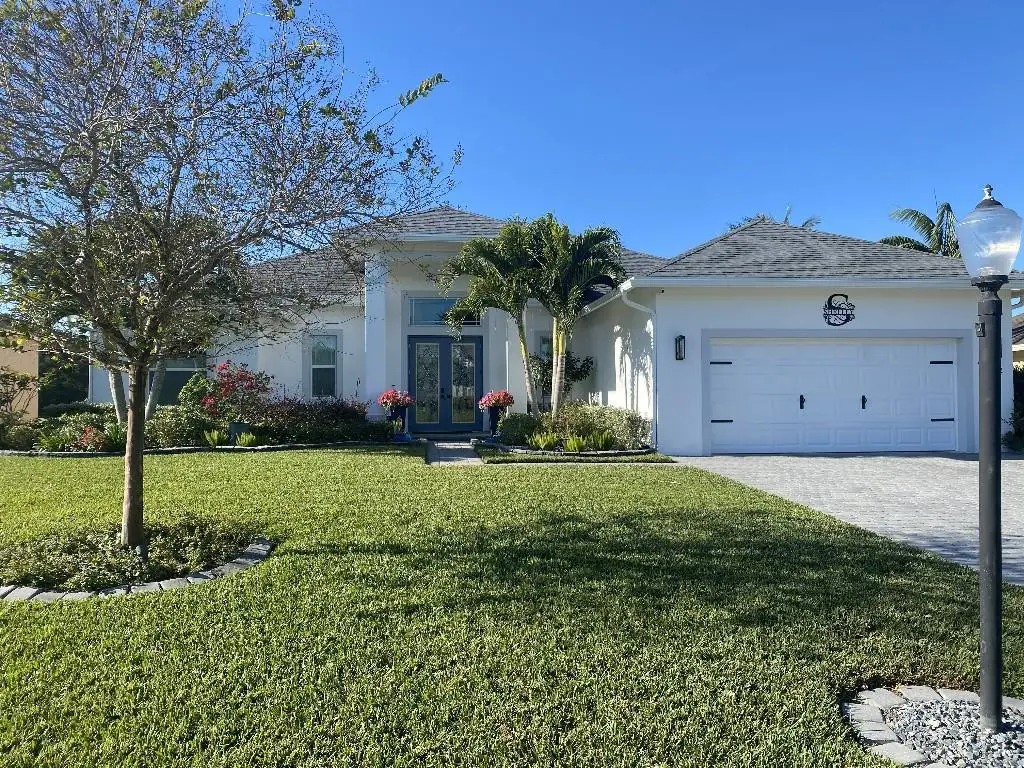 454 SW Vista Lake Drive, Port Saint Lucie, FL 34953 - Image #1