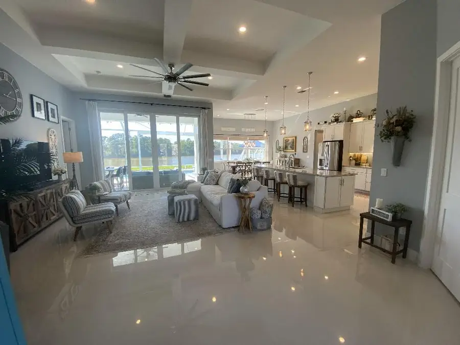 454 SW Vista Lake Drive, Port Saint Lucie, FL 34953 - Image #2