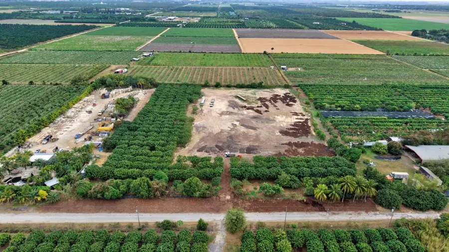 36260 SW 212th Avenue, Homestead, FL 33034 - Image #2