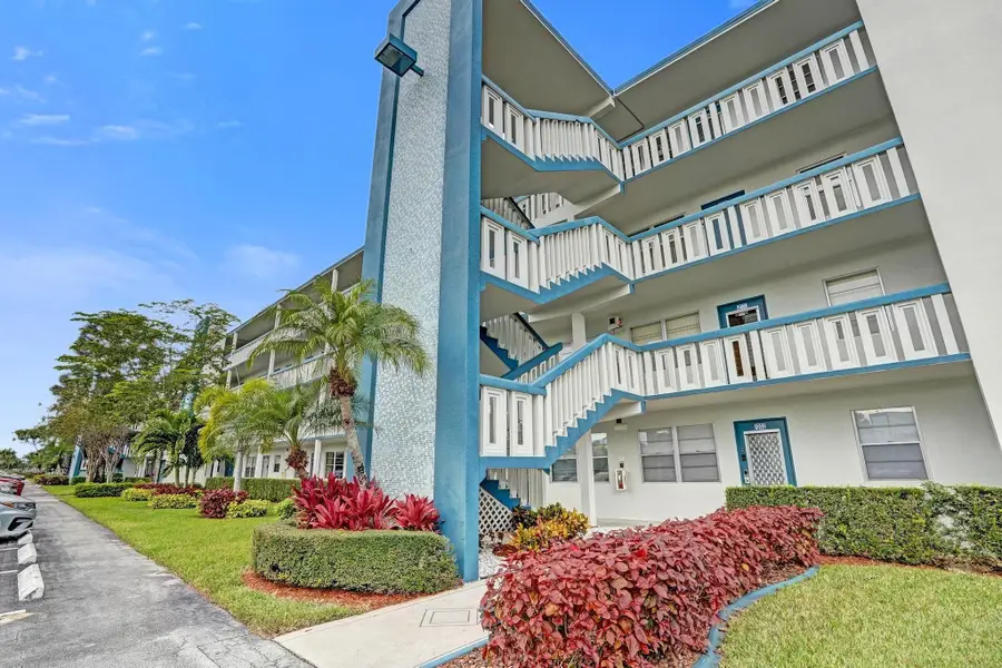 1005 Lincoln A #1005, Boca Raton, FL 33434 - Image #2