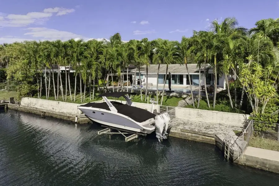 4950 Riviera Drive, Coral Gables, FL 33146 - Image #2