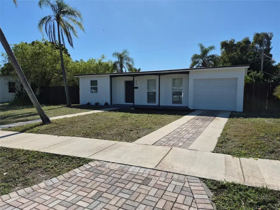 254 NE 42nd Court, Deerfield Beach, FL 33064 - #2
