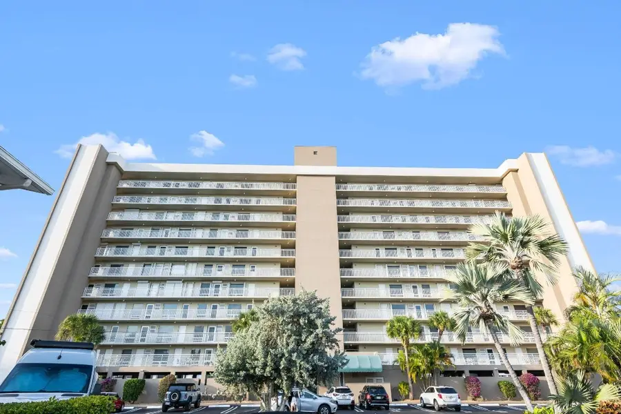 2611 N Riverside Drive #702, Pompano Beach, FL 33062 - Image #2
