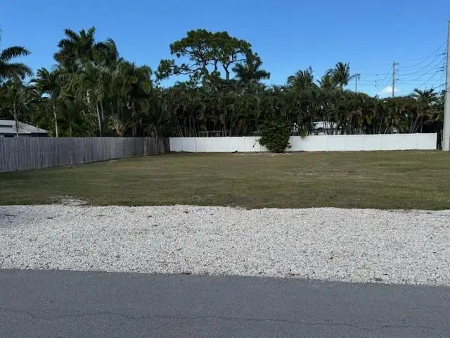 435 NE 25th Street, Wilton Manors, FL 33305 - Image #3
