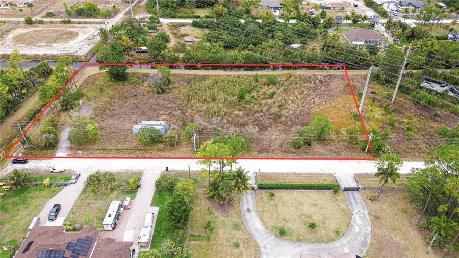 14195 72nd Court, The Acreage, FL 33470 - Image #2