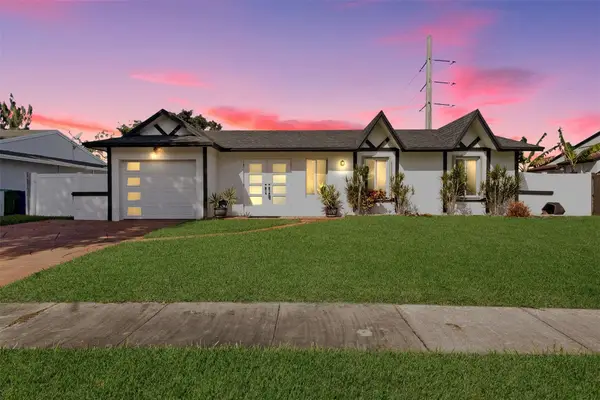 9231 N Cypress Circle, Miramar, FL 33025