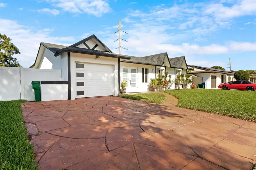 9231 N Cypress Circle, Miramar, FL 33025 - Image #3