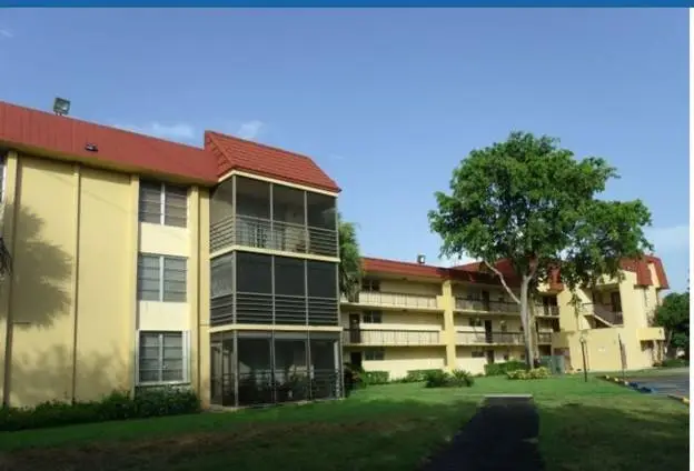 3490 Foxcroft Road #317, Hollywood, FL 33025 - Image #2