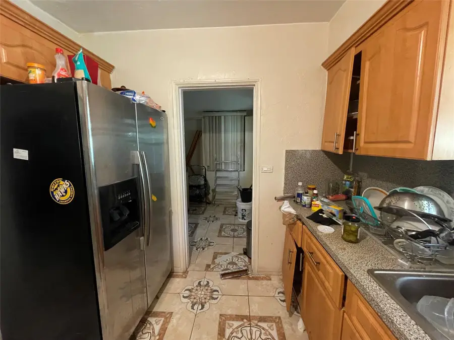 Address Withheld By Seller, Miami, FL 33138 - Image #3