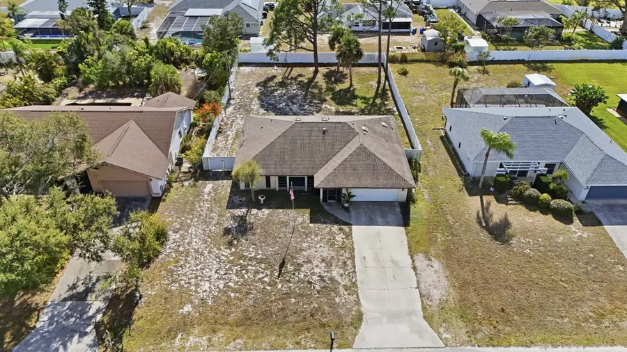 1531 Keyway Road, Englewood, FL 34223 - Image #2