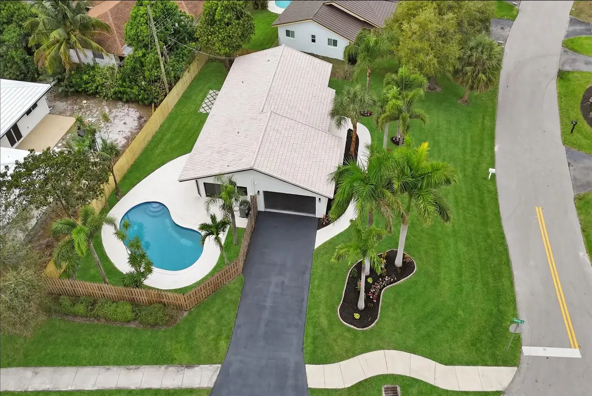 518 Linnet Circle, Delray Beach, FL 33444 - Image #1