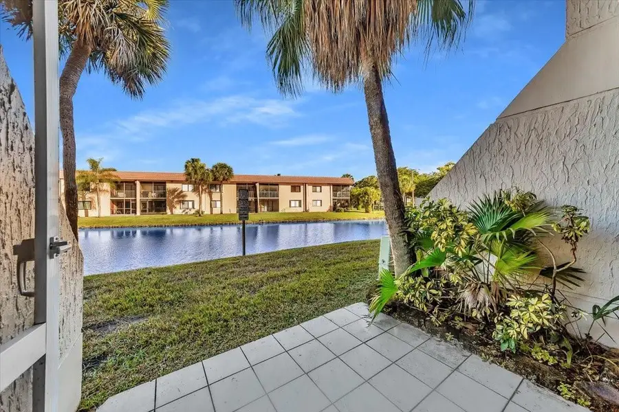 140 Lakeview Drive #105, Weston, FL 33326 - Image #2