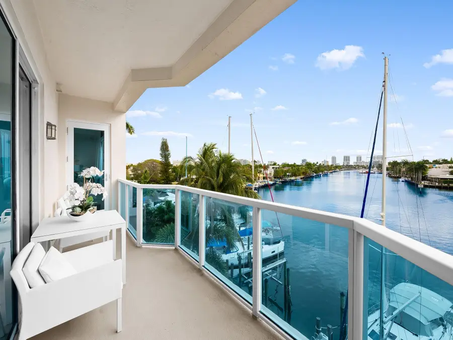 516 Hendricks Isle #4B, Fort Lauderdale, FL 33301 - Image #2