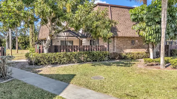 2540 NW 99 Avenue #2540, Coral Springs, FL 33065