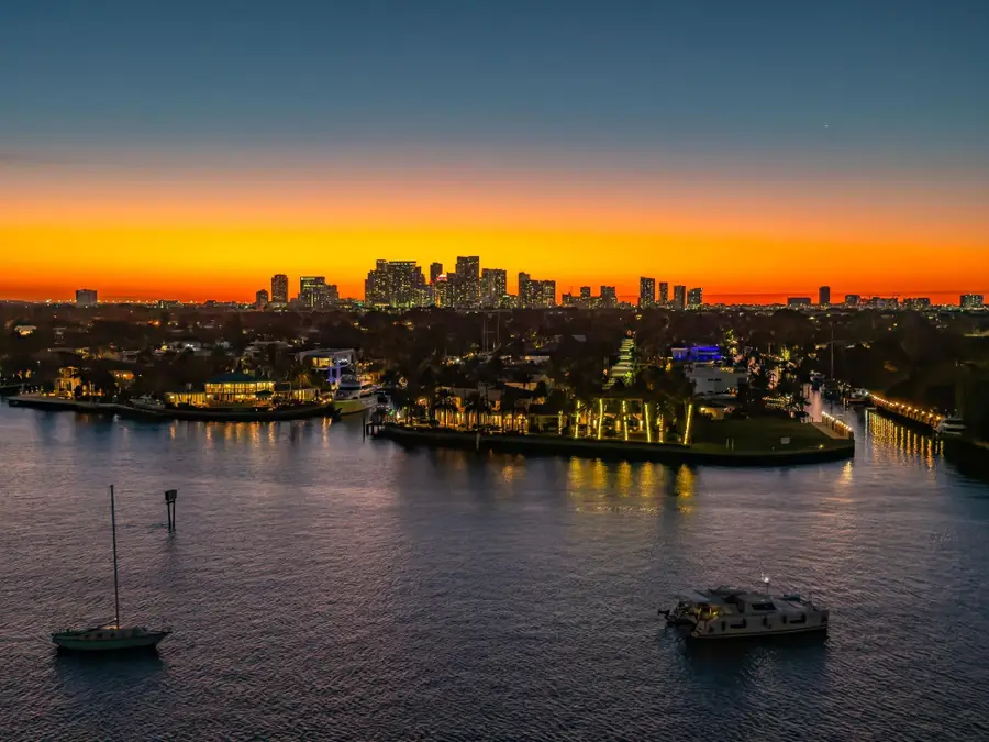 209 N Birch Road #1002, Fort Lauderdale, FL 33304 - Image #2