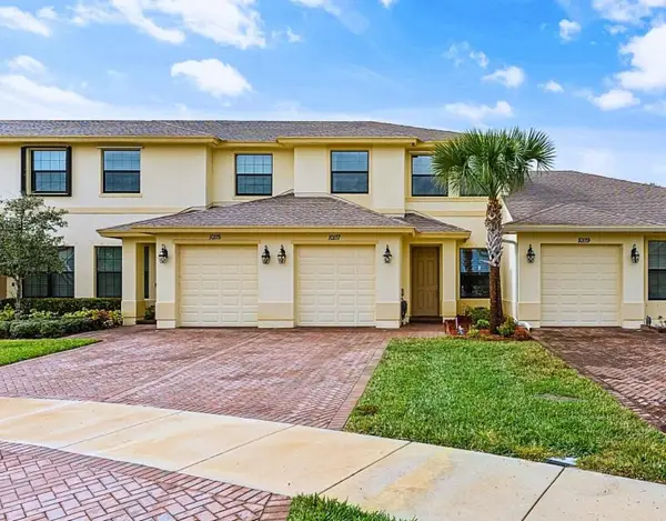 10117 W Villa Circle #10117, Vero Beach, FL 32966
